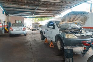 How Arizona’s Climate Affects Car Maintenance & Garage Needs Car Maintenance & Garage Needs